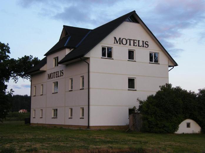 Oskrogs Ķegums Kültér fotó