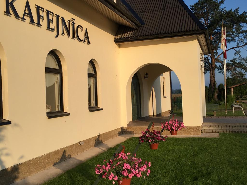 Oskrogs Ķegums Kültér fotó